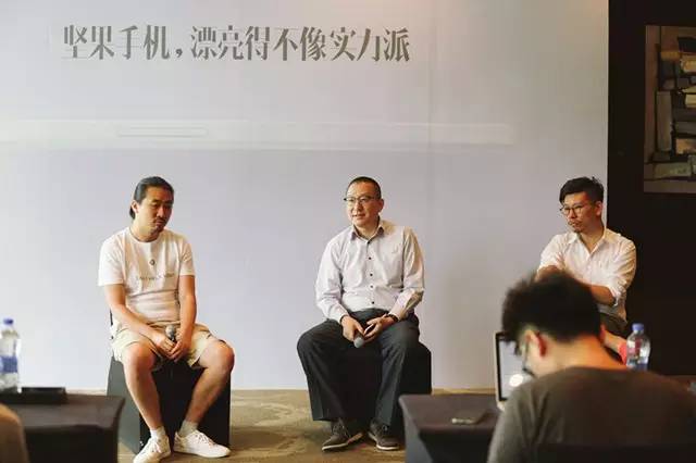 锤子 CTO 钱晨：不佩服有手艺的人，佩服有方向感的人