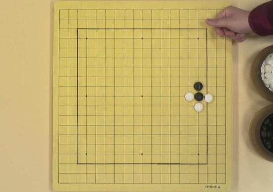 韩国围棋高手大战谷歌AI：教你3分钟看懂围棋